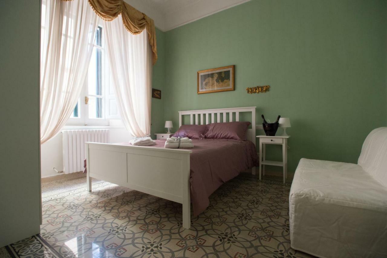 Doralice Comfort House Free Private Parking Villa Salerno Exterior foto